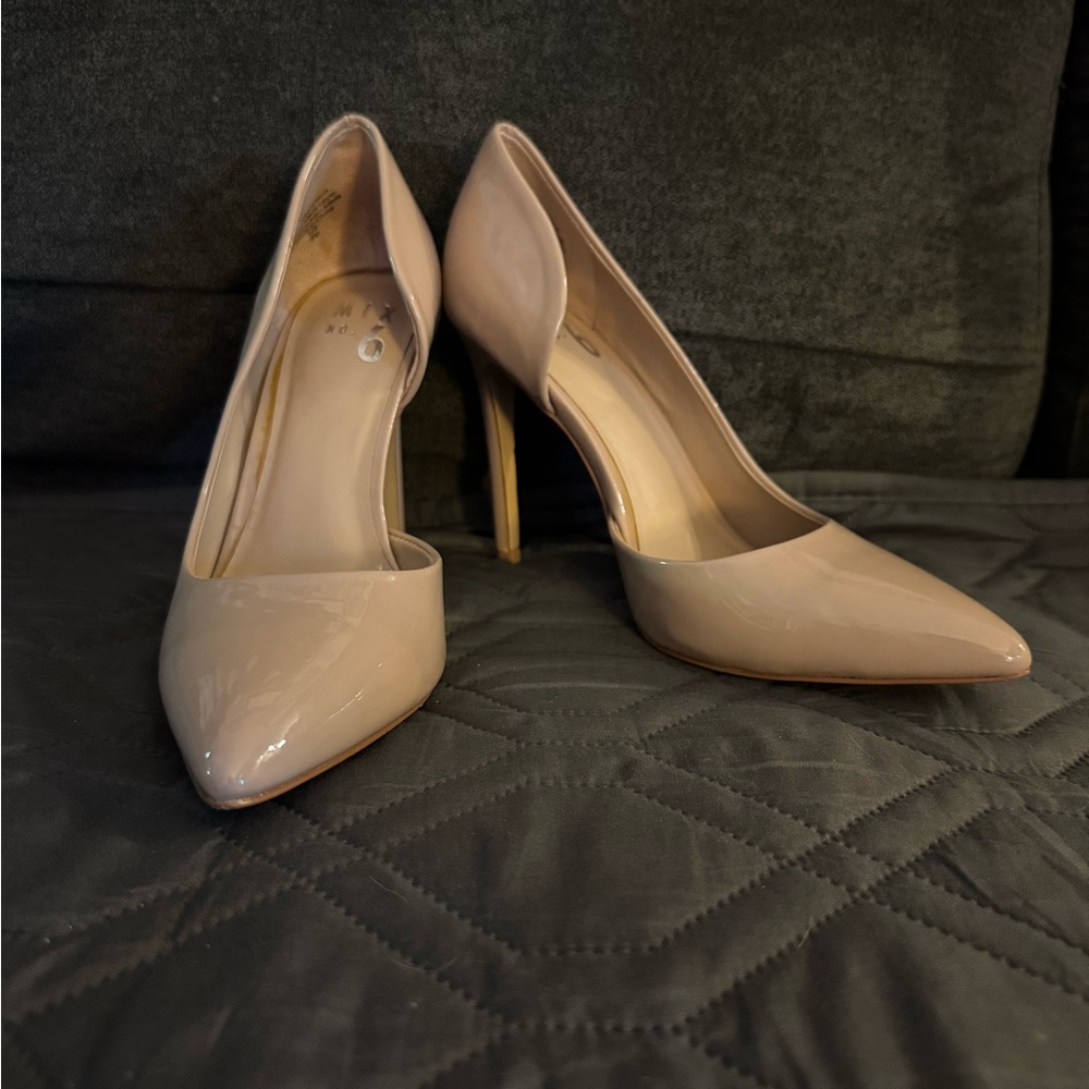 Elegant Nude Patent Leather Pumps - Size 6